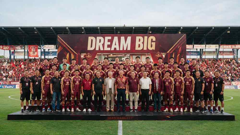 ราชบุรี เอฟซี DREAM BIG นักเตะเปิดตัวทีมที่สนามราชบุรี สเตเดียม