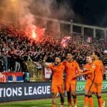 เซอร์เบีย 1-2 เนเธอร์แลนด์ นักเตะเนเธอร์แลนด์ฉลองประตูที่เบลเกรด