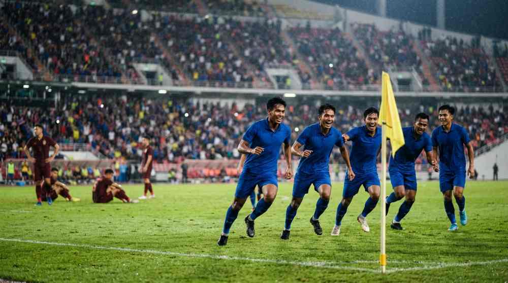 ผลบอล ไทย 2-0 เวียดนาม นักเตะทีมชาติไทยฉลองประตูปิดกล่องศึกฟีฟ่า อาเซียน คัพ 2026 ที่บันดุง